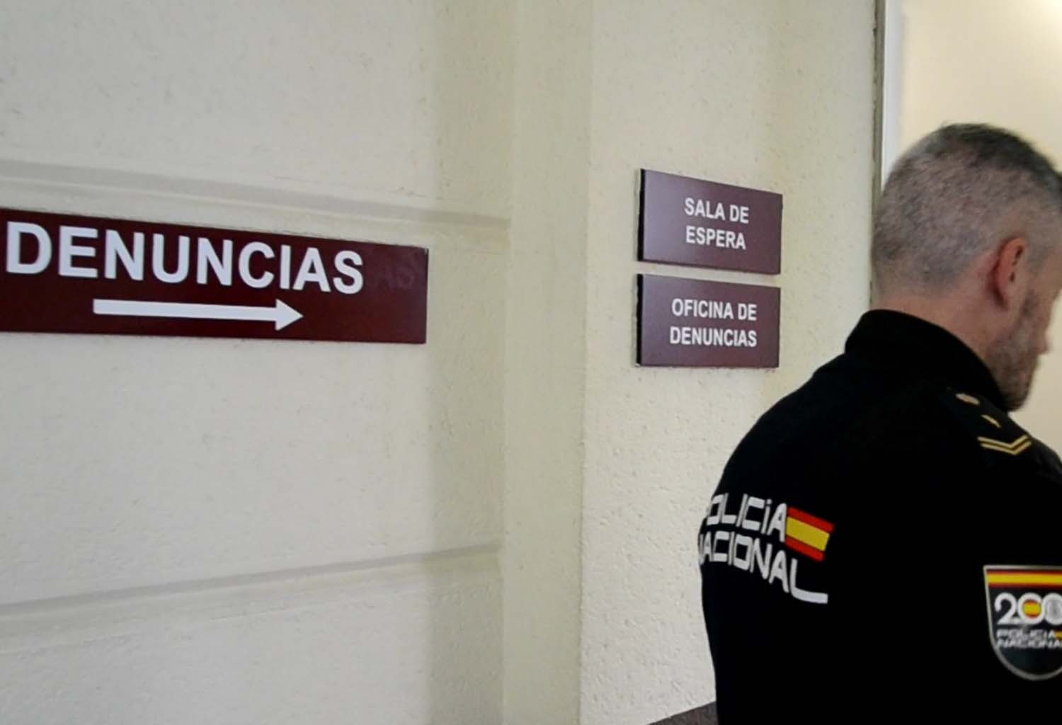 Denuncia exhibicionismo Ponferrada