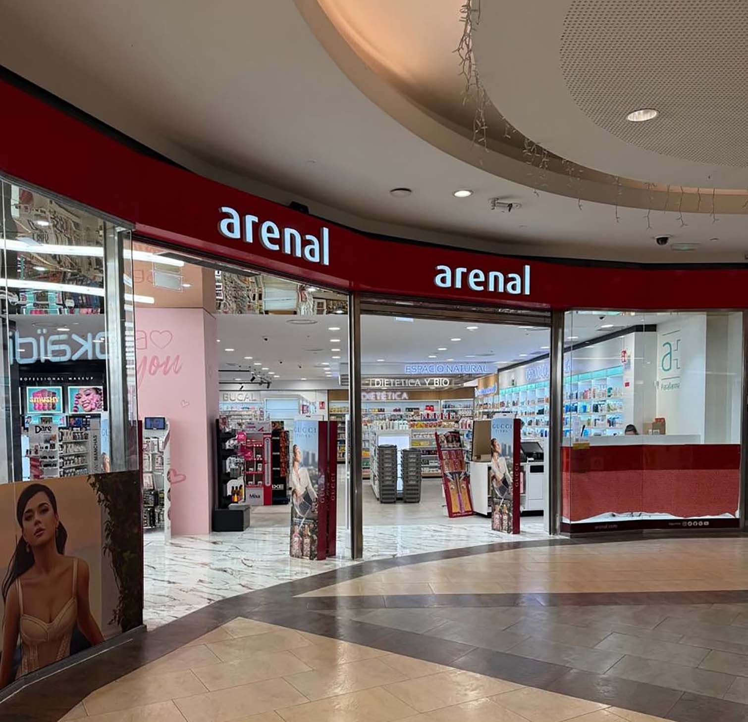Arenal en el CC El Rosal