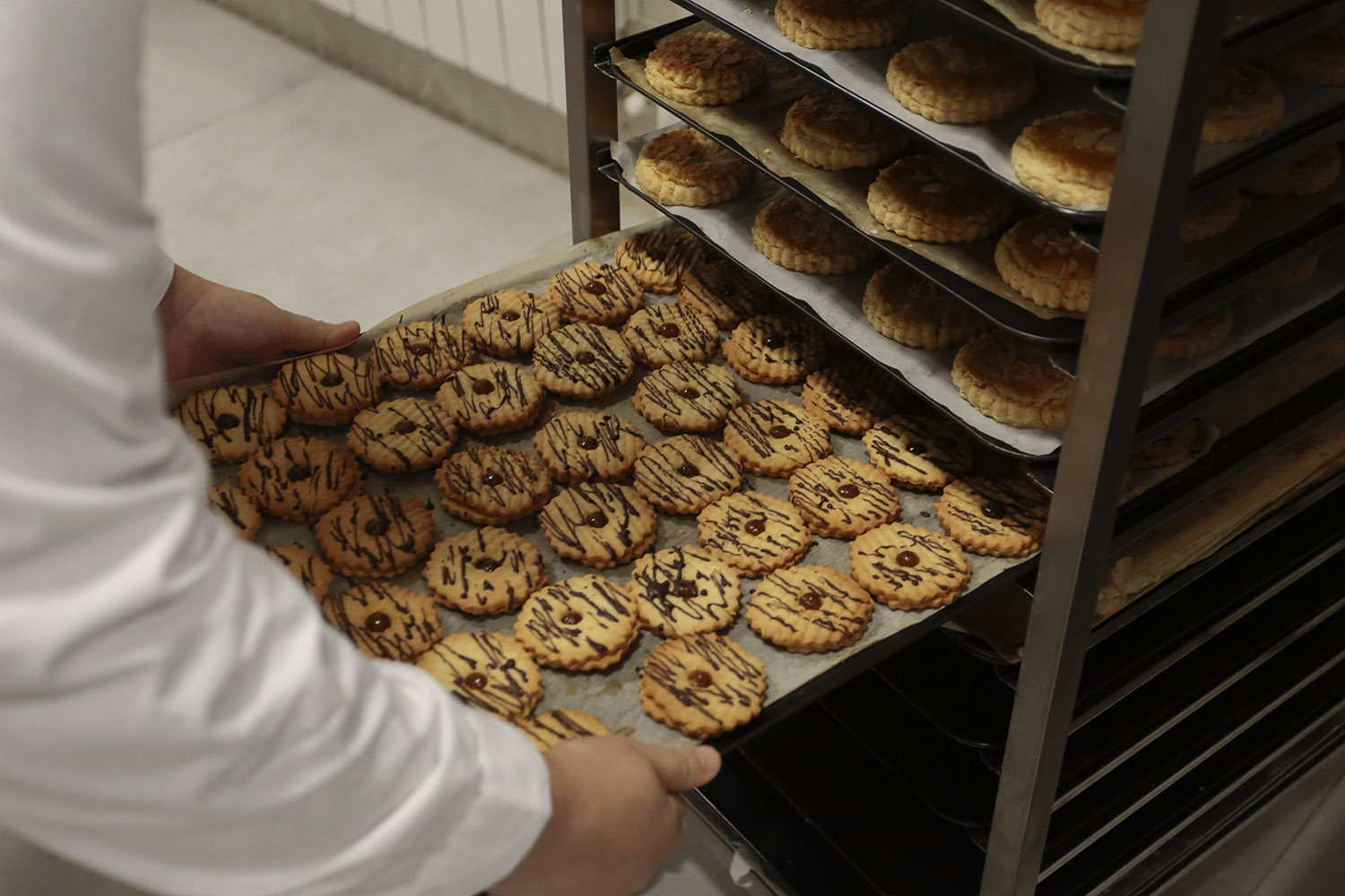 Campillo ICAL Las monjas de clausura del Convento de las Concepcionistas de León, elaboran diferentes pastas y dulces en su obrador, que posteriormente ponen a la venta en el propio convento