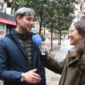 Las manías de los ponferradinos al jugar a la Lotería de Navidad y qué harían si les tocase uno de los grandes premios 