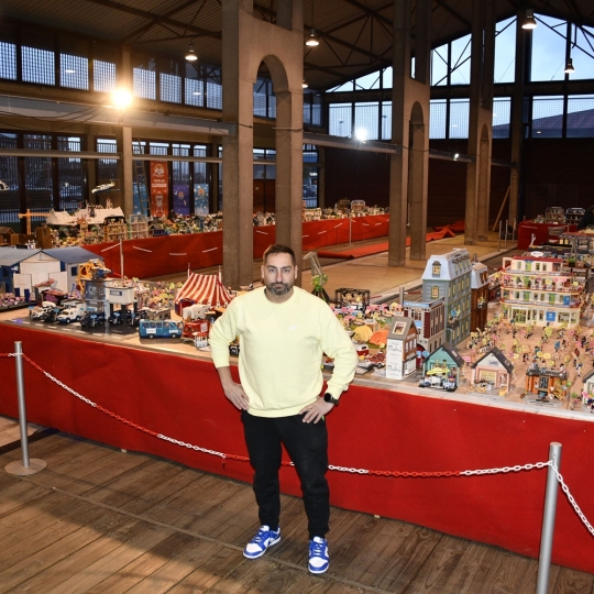 Belén de Playmobil en Ponferrada con Rober Oviedo