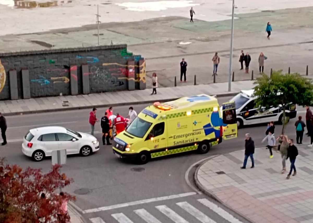 Ambulancia | Imagen de archivo Ambulancia | Imagen de archivo