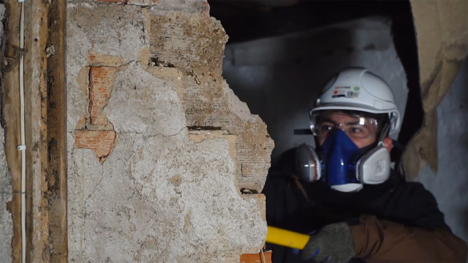 Pareja catalana compra una casa abandonada en El Bierzo 3