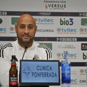 El entrenador de la Ponferradina, Mehdi Nafti El entrenador de la Ponferradina, Mehdi Nafti