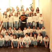 Villancico de Óscar Quijano en el colegio Virgen de la Peña de Bembibre