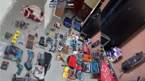 Desarticulado un grupo criminal en León responsable de 70 robos con fuerza en furgonetas y vehículos profesionales Desarticulado un grupo criminal en León responsable de 70 robos con fuerza en furgonetas y vehículos profesionales