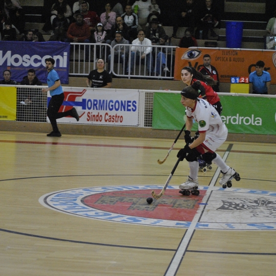 El Telecable de Gijón le hace “un siete” a un competitivo Bembibre Hockey