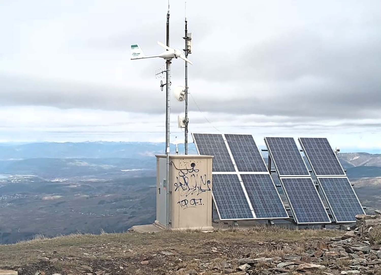 Instalaciones en la Tebaida Berciana Instalaciones en la Tebaida Berciana