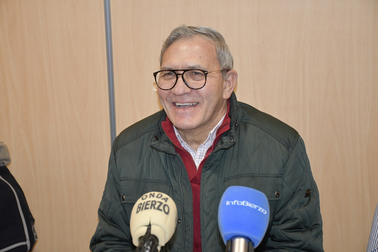 Adolfo Canedo(1) Adolfo Canedo(1)