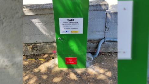 La CHMS refuerza la vigilancia hidrológica en Torre del Bierzo con una nueva estación en el río Tremor