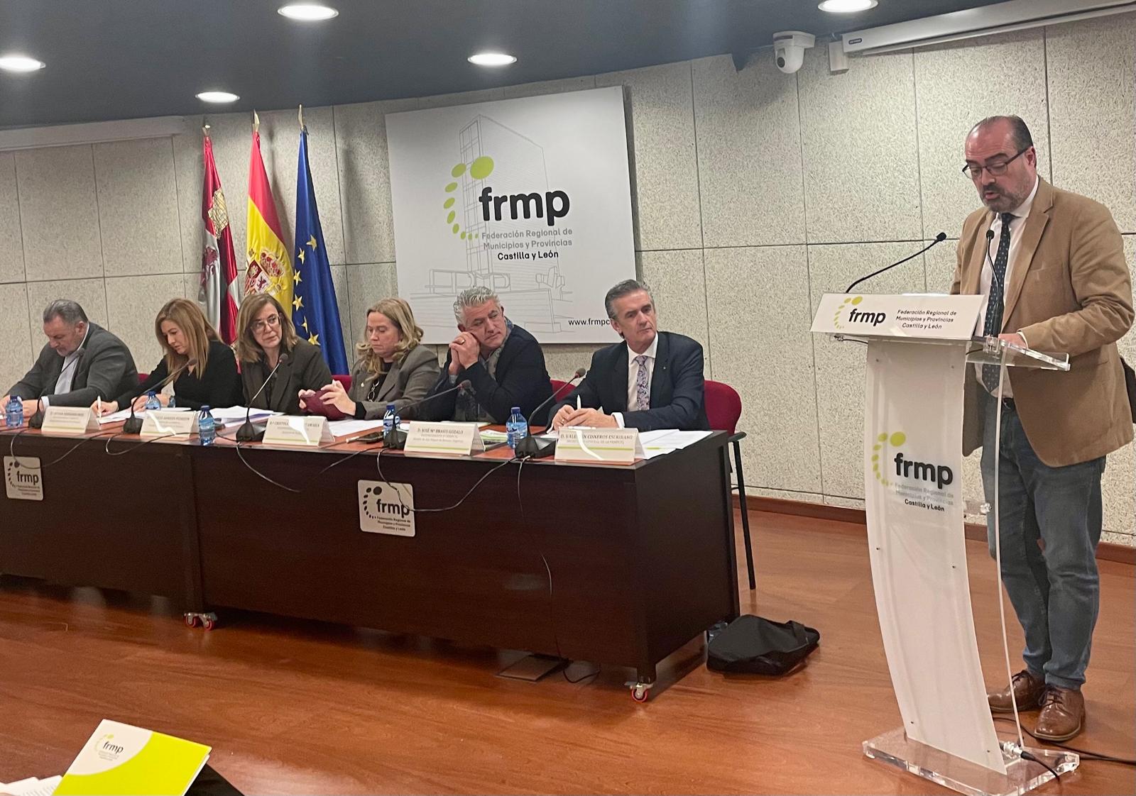 Morala en la Comisión Ejecutiva de la Federación Regional de Municipios y Provincias de Castilla y León Morala en la Comisión Ejecutiva de la Federación Regional de Municipios y Provincias de Castilla y León