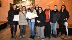 Entrega de firmas de La Borreca en el Ayuntamiento de Ponferrada Entrega de firmas de La Borreca en el Ayuntamiento de Ponferrada