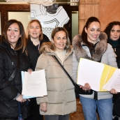 Entrega de firmas de La Borreca en el  Ayuntamiento de Ponferrada 