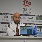 El entrenador de la Deportiva Ponferradina, Mehdi Nafti El entrenador de la Deportiva Ponferradina, Mehdi Nafti