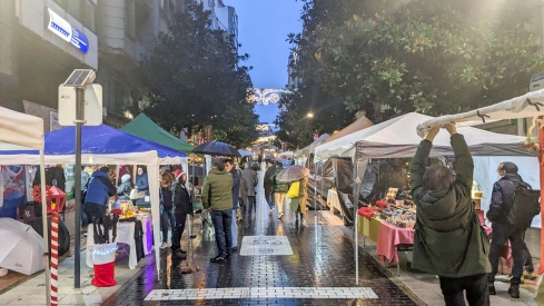 Fiesta de Navidad en la avenida de La Puebla 
