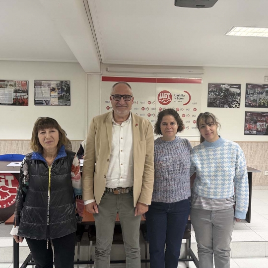 El PSOE de Ponferrada respalda las candidaturas de Mabel Fernández y Zaira Fernández para las Cortes de CyL El PSOE de Ponferrada respalda las candidaturas de Mabel Fernández y Zaira Fernández para las Cortes de CyL