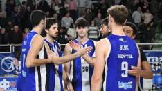 Baloncesto Clínica Ponferrada en un encuentro Baloncesto Clínica Ponferrada en un encuentro