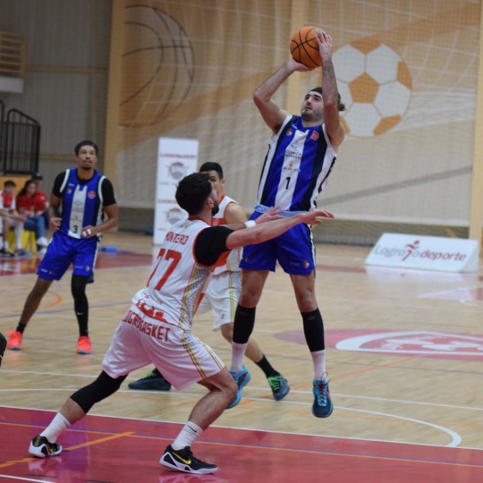 Derrota del Baloncesto Clínica Ponferrada Derrota del Baloncesto Clínica Ponferrada