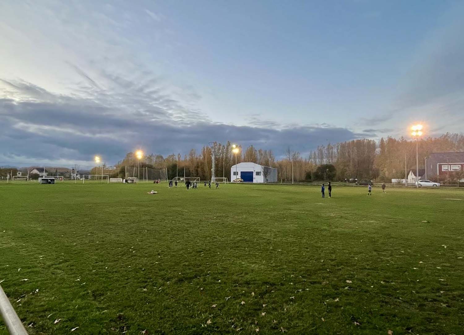 Mejoras en el campo de Columbrianos Mejoras en el campo de Columbrianos