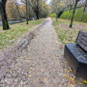 Modificación en los bancos del paseo del Rio Sil (5) Modificación en los bancos del paseo del Rio Sil (5)