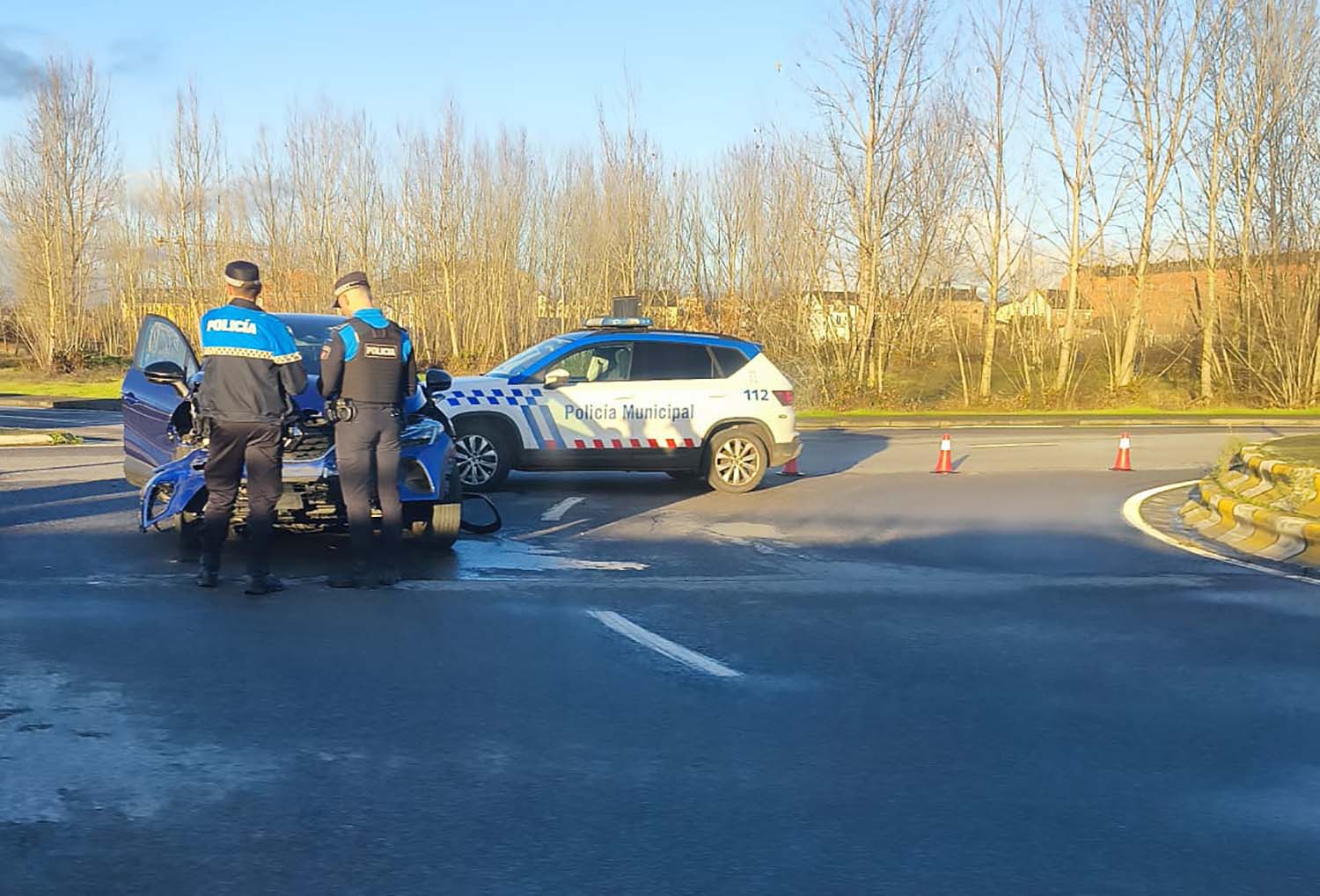 Accidente en la avenida de Milán de Ponferrada. Cedidas a InfoBierzo Accidente en la avenida de Milán de Ponferrada. Cedidas a InfoBierzo