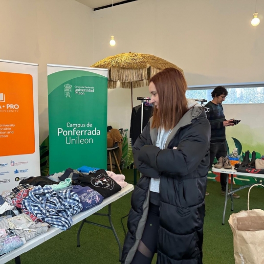 Mercadillo de segunda mano en el Campus de Ponferrada Mercadillo de segunda mano en el Campus de Ponferrada