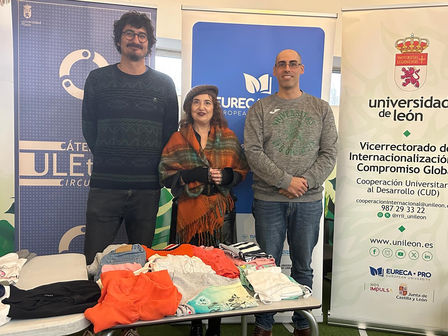 Mercadillo de segunda mano en el Campus de Ponferrada 2 Mercadillo de segunda mano en el Campus de Ponferrada 2