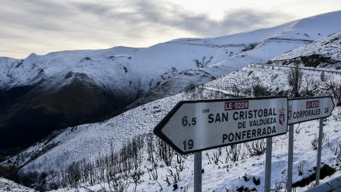 Nieve en el Mirador de la Tebaida berciana (2)