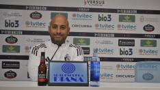 Mehdi Nafti en sala de prensa