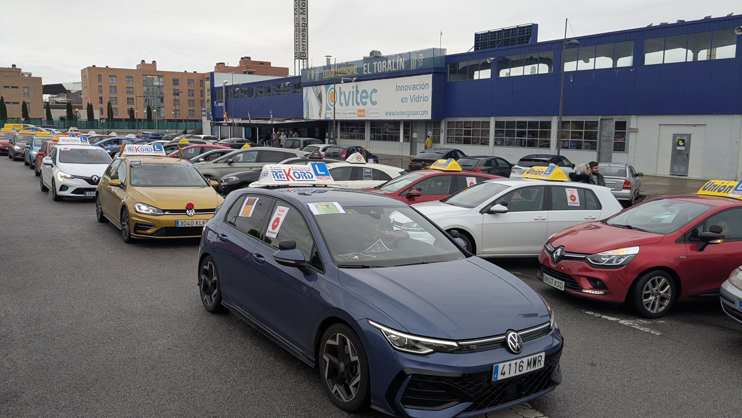 Manifestación de las Autoescuelas en Ponferrada (2)