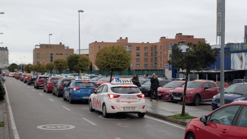 Manifestación de las Autoescuelas en Ponferrada (15)
