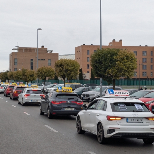 Manifestación de las Autoescuelas en Ponferrada 