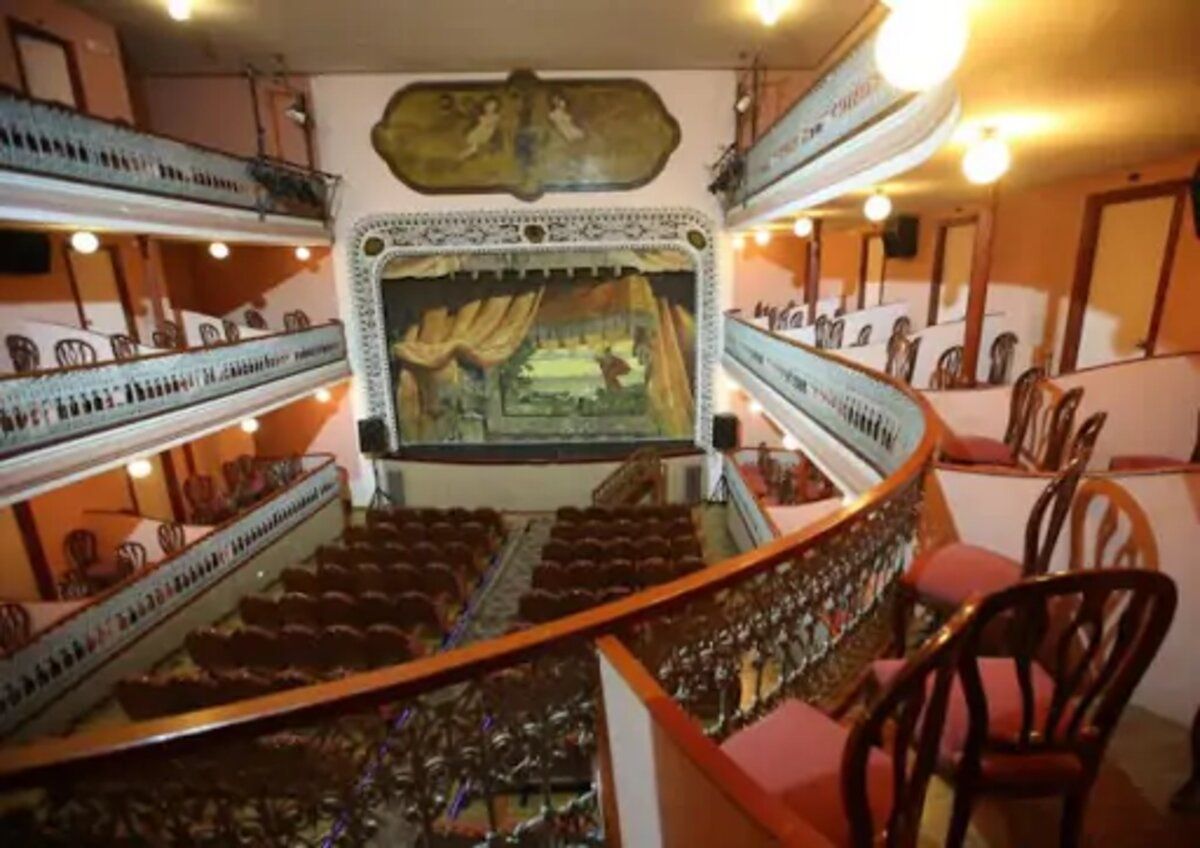 Teatro Enrique Gil y Carrasco de Villafranca del Bierzo