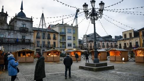 Mercado navideño de Ponferrada (2) Mercado navideño de Ponferrada (2)