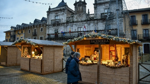 Mercado navideño de Ponferrada (26) Mercado navideño de Ponferrada (26)