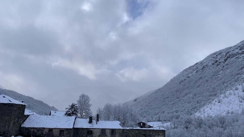 Laciana con nieve. Fotos Ruth González Rodríguez grupo Amigos de Laciana (3) Laciana con nieve. Fotos Ruth González Rodríguez grupo Amigos de Laciana (3)