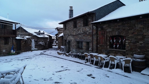 Nieve en la Tebaida. Fotos Juan Carlos Florez Alvarez grupo Tebaida Berciana (1) Nieve en la Tebaida. Fotos Juan Carlos Florez Alvarez grupo Tebaida Berciana (1)