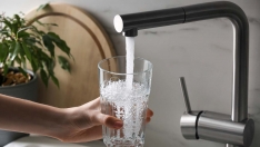 Agua del grifo Istock. Autor Liudmila Chernetska