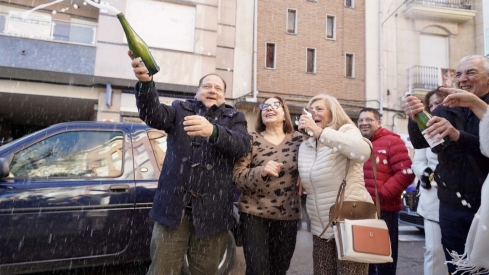 Campillo ICAL. El “Gordo” de la Lotería de Navidad reparte 468 millones de euros en La Bañeza (16)