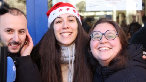 Alegría en La Bañeza por el Gordo de la Navidad (5)