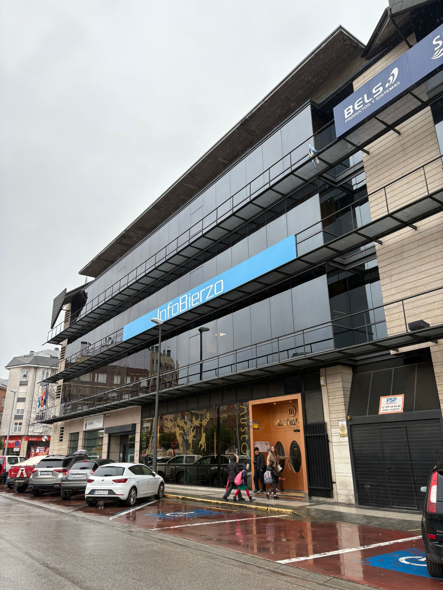 WhatsApp Image 2025 12 22 at 16.14.42