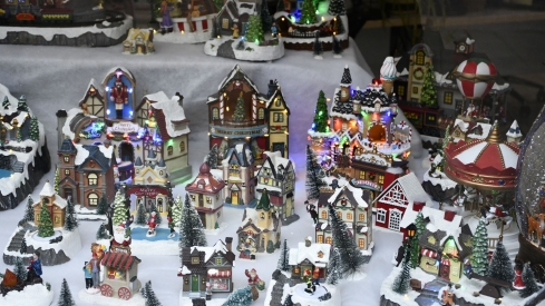 Premio de escaparates de El Centro Mola (2)