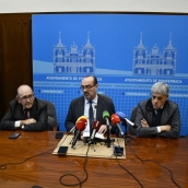 Rueda de prensa por la licitación de las piscinas climatizadas y el alumbrado público Rueda de prensa por la licitación de las piscinas climatizadas y el alumbrado público