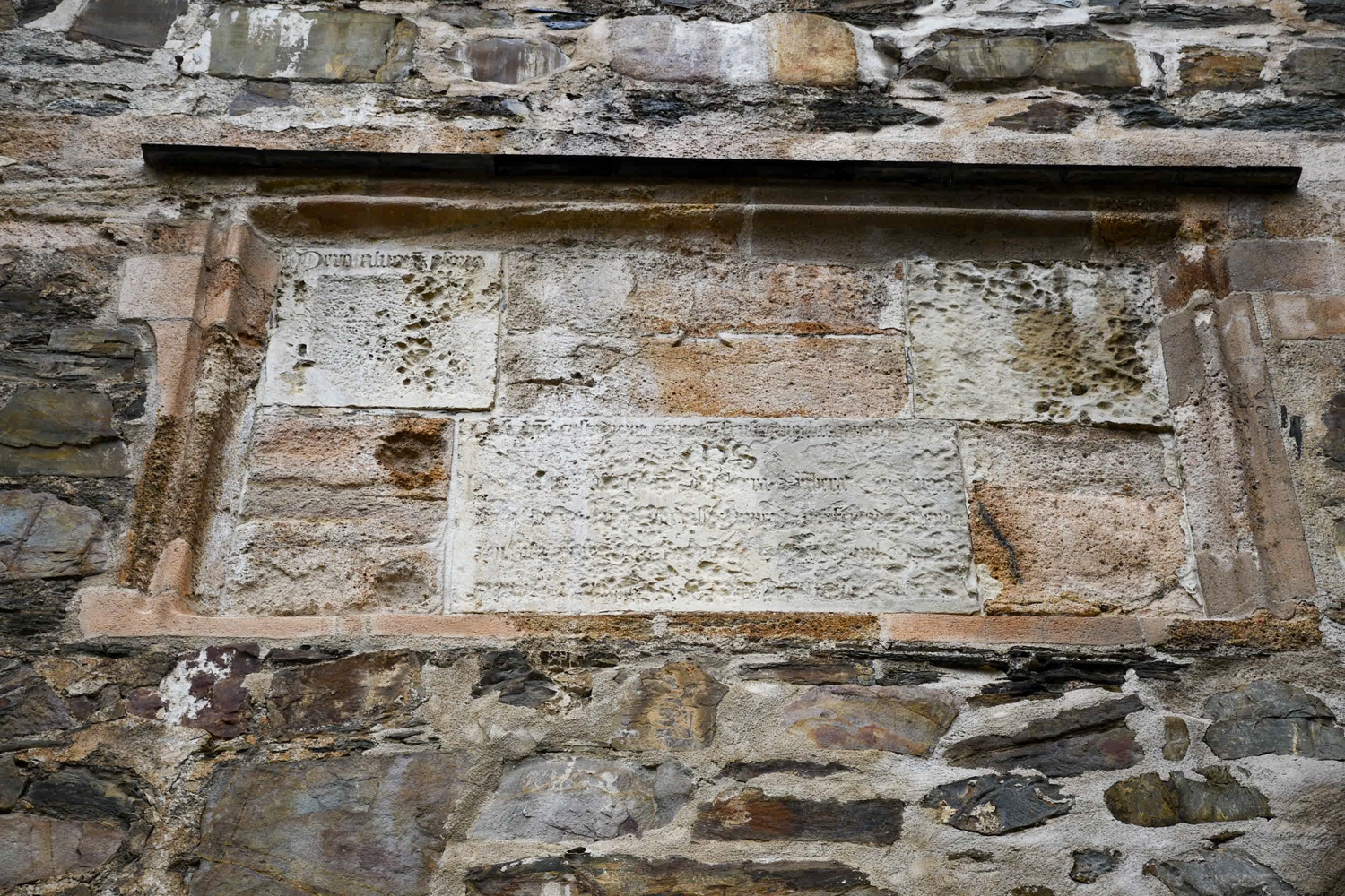 Insignias del Castillo de los Templarios de Ponferrada (18)