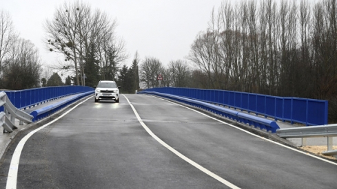 Inauguración de la obra realizada en el puente sobre el río Arlanzón, en la carretera BU-V-8002 | Foto: Ricardo Ordóñez, ICAL