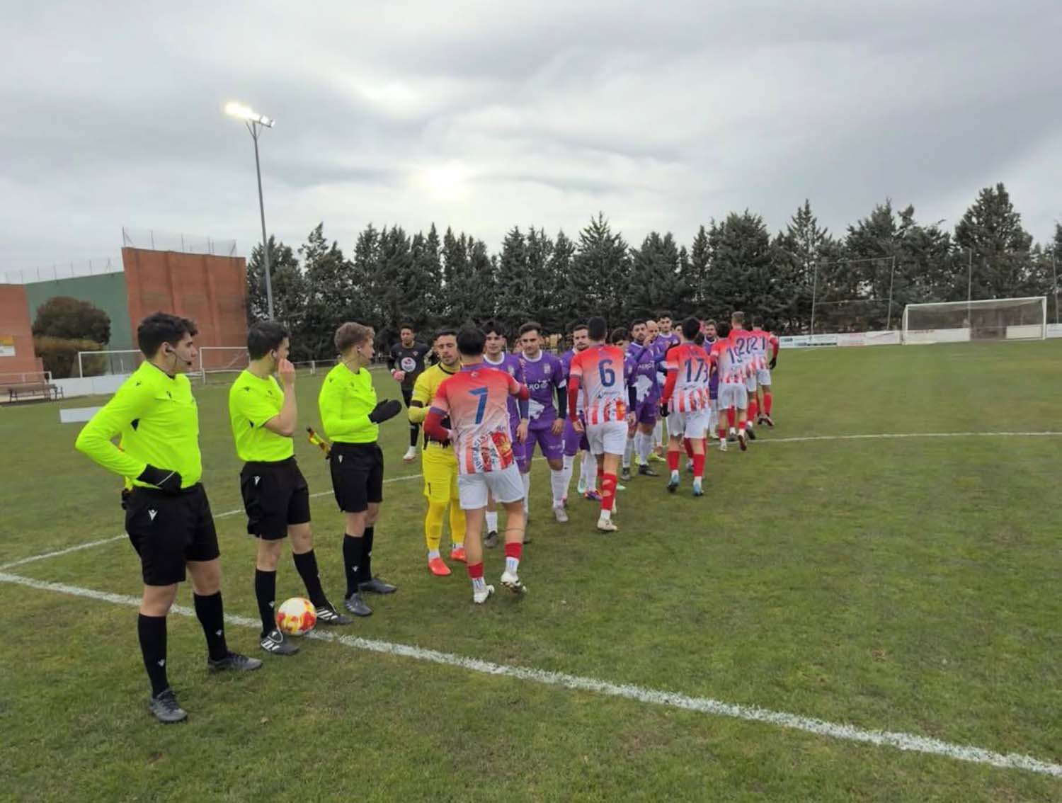 Atlético Bembibre contra el Becerril