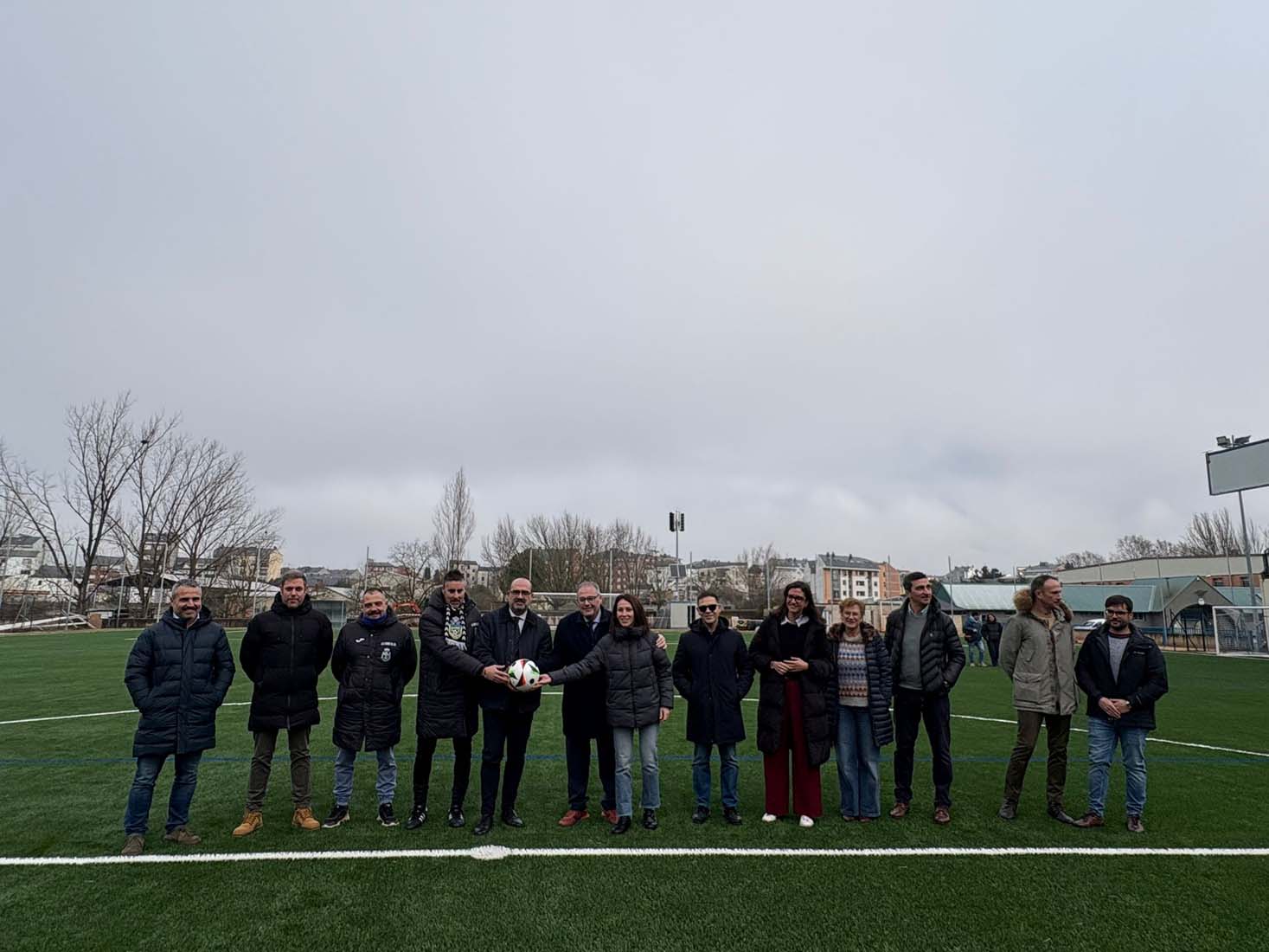 Campo de fútbol de Flores del Sil(4)