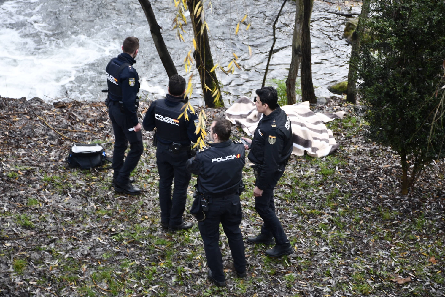 Encuentran un cuerpo en el paseo del río de Ponferrada (1)