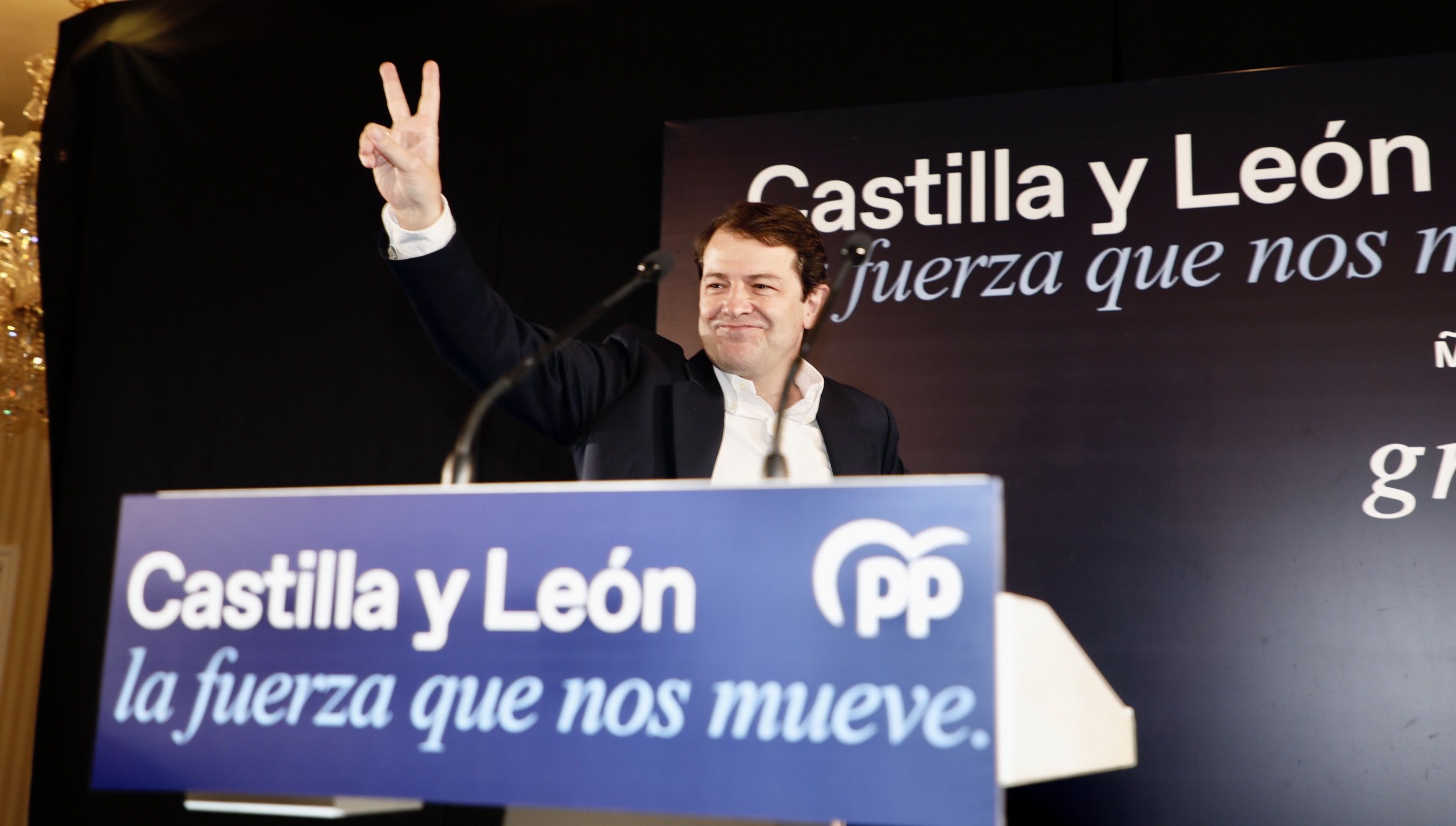 Alfonso Fernández Mañueco celebra su victoria en las elecciones de Castilla y León