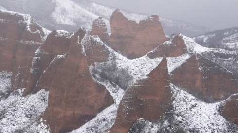César Sánchez / ICAL . Temporal de nieve en el paraje natural de Las Médulas César Sánchez / ICAL . Temporal de nieve en el paraje natural de Las Médulas